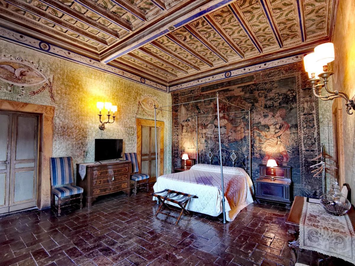 Vesconte Residenza D'epoca Dal 1533 Maison d'hôtes